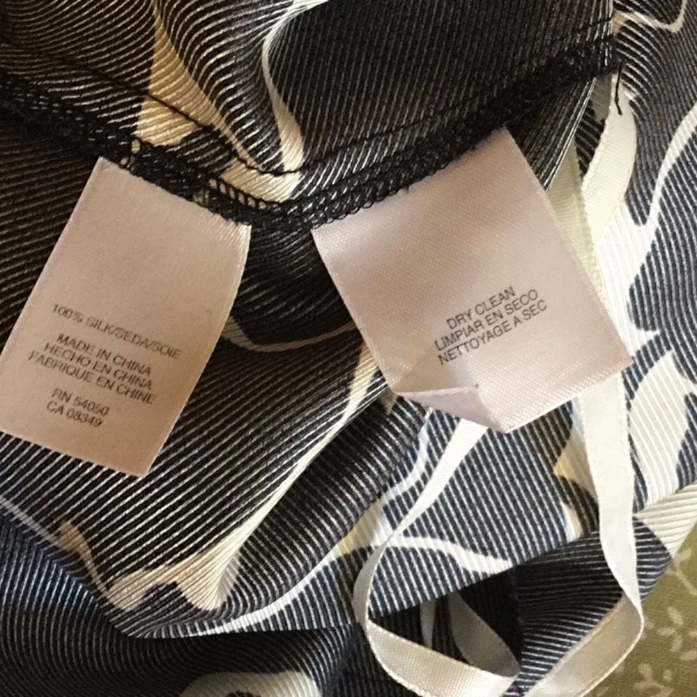 NINE WEST puff sleeve shift dress in size 2 - Picture 8 of 8